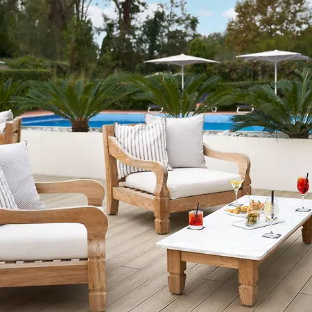 Dei Marmi Hotel