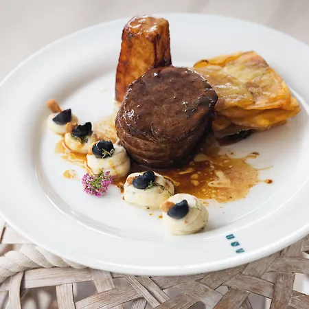 Dei Marmi Hotel 4*