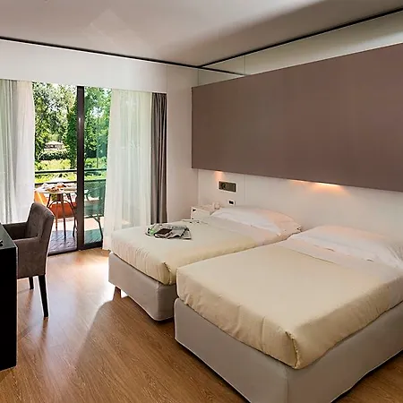 Dei Marmi Hotel 4*